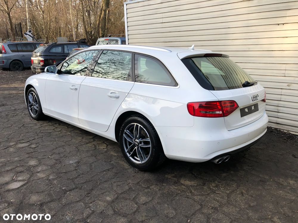Audi A4 Avant - 2