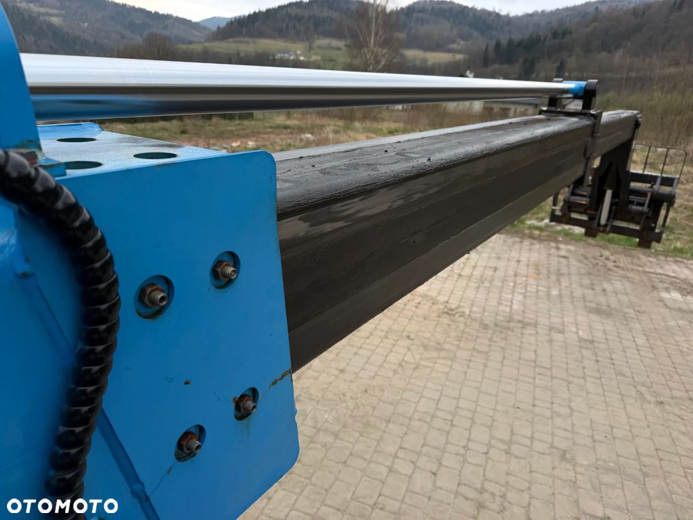 Manitou MT932 Ładowarka Teleskopowa dźwig wózek 9m. UDŹWIG 3,2 tony. Przebieg 2760 MTG jak Nowa z SALONU 2014rok z Norwegii z Gospodarstwa rolnego. Silnik PERKINS 100km. Serwisy w Dekra! Widły i łyżka. Ani deka luzu czy wycieku. OKAZJA! Jazda REWERS + 4 biegi. Skręt 3 tryby. - 20