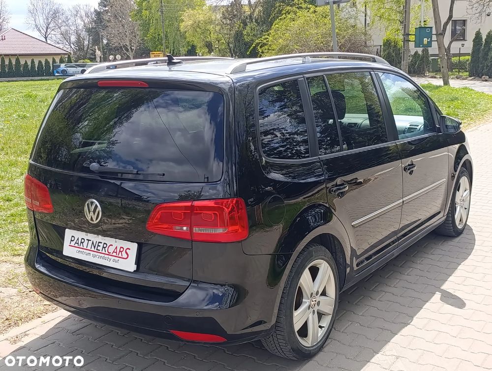 Volkswagen Touran 2.0 TDI DPF DSG Highline - 7