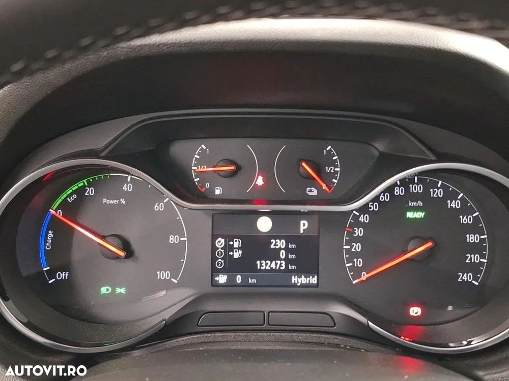 Opel Grandland X 1.6 Turbo Hybrid START/STOP 4X4 Ultimate - 11