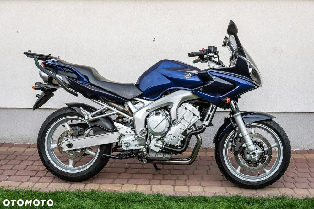 Yamaha FZ - 3