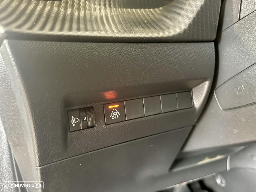 Peugeot 208 1.2 PureTech Allure Pack - 12