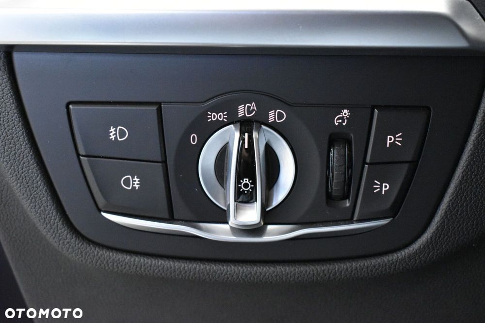 BMW X4 - 11