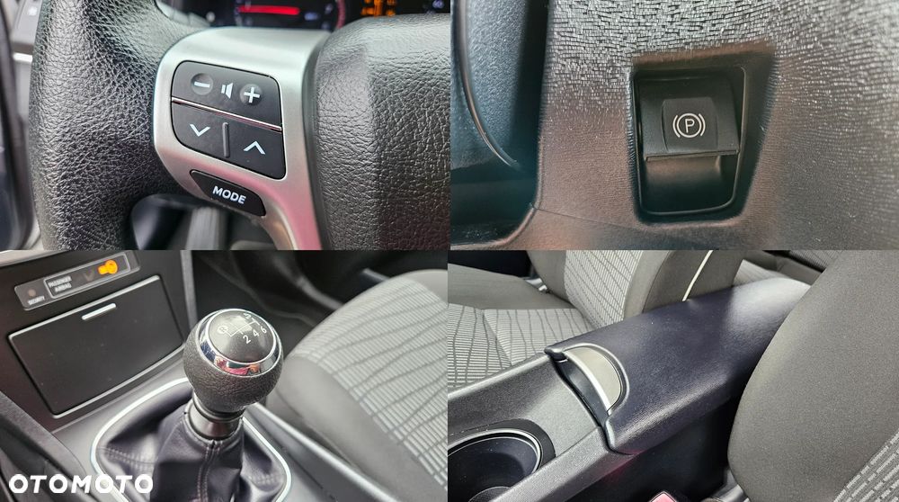 Toyota Avensis 1.6 Comfort - 26
