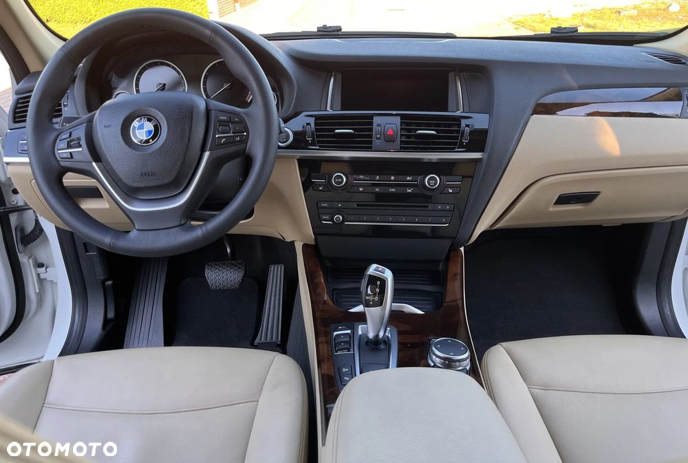 BMW X3 xDrive28i - 25