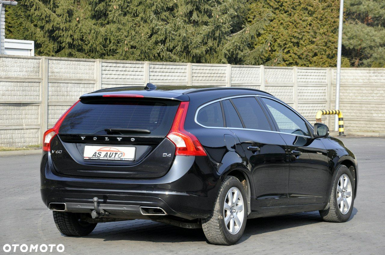 Volvo V60 D4 Drive-E Momentum - 21