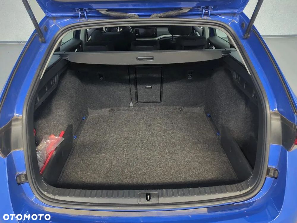 Skoda Octavia ver-1-0-tsi-e--tec-ambition-dsg - 26