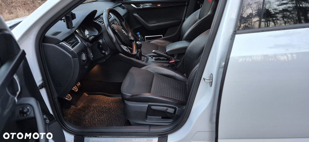 Skoda Octavia 2.0 TDI (Green tec) RS - 12