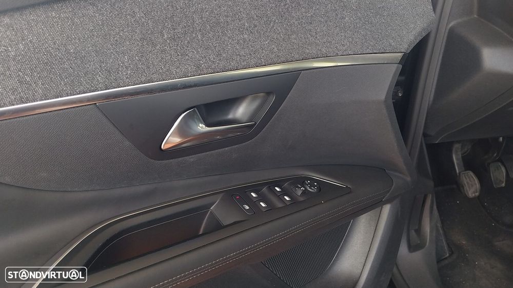 Peugeot 3008 1.6 BlueHDi Active - 5