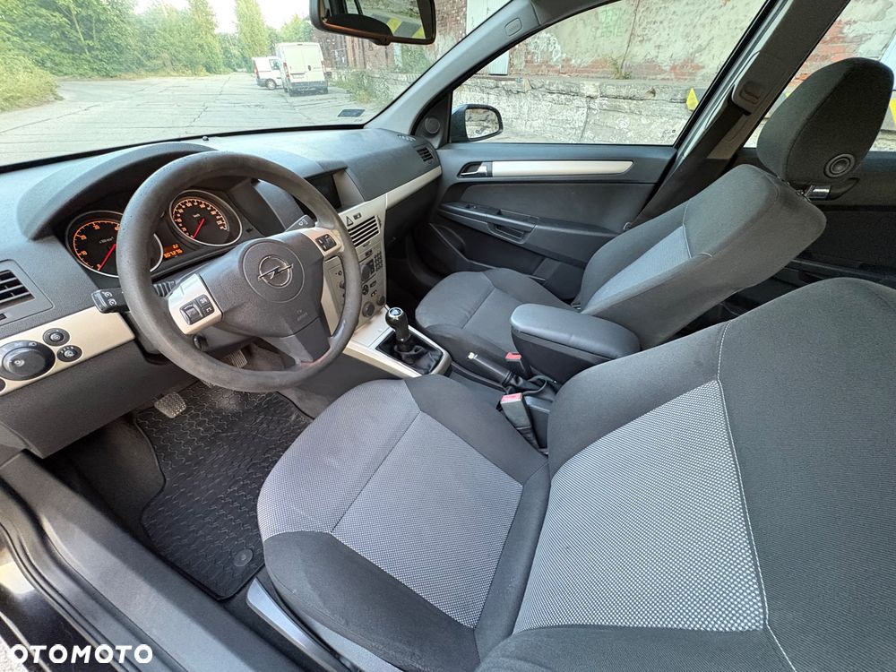Opel Astra 1.7 CDTI - 13
