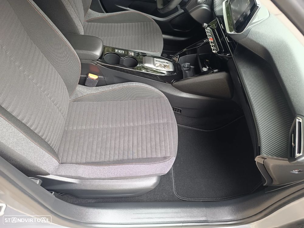 Peugeot e-208 Active Pack - 19