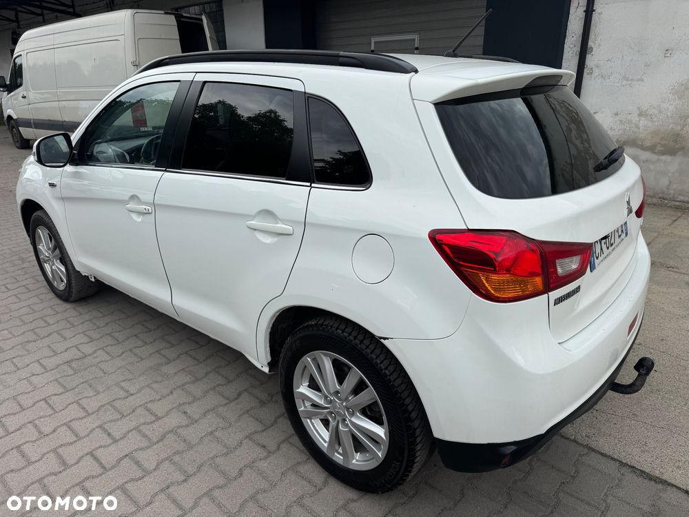 Mitsubishi ASX - 4