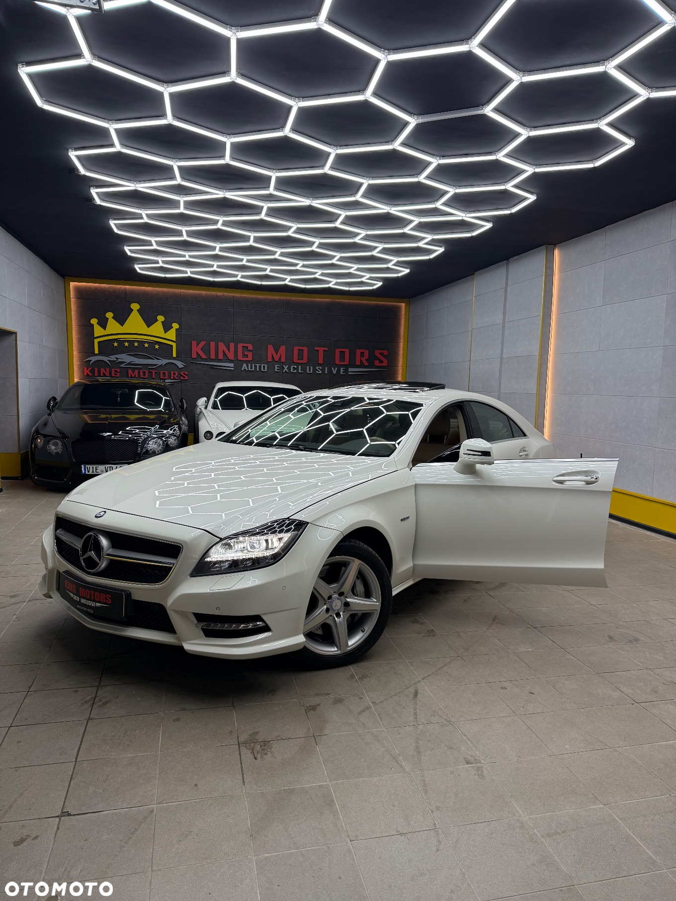 Mercedes-Benz CLS 500 4Matic BlueEFFICIENCY 7G-TRONIC Edition 1 - 8