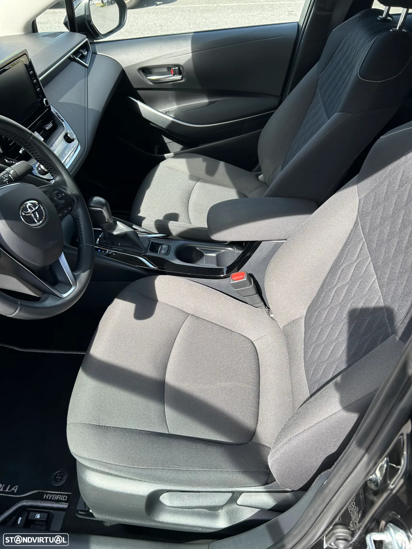 Toyota Corolla SD 1.8 Hybrid Comfort - 5