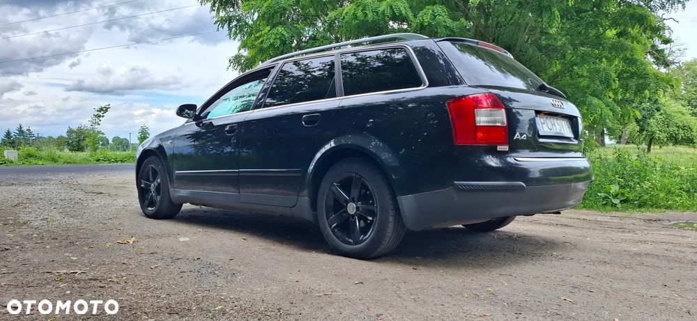 Audi A4 Avant - 15