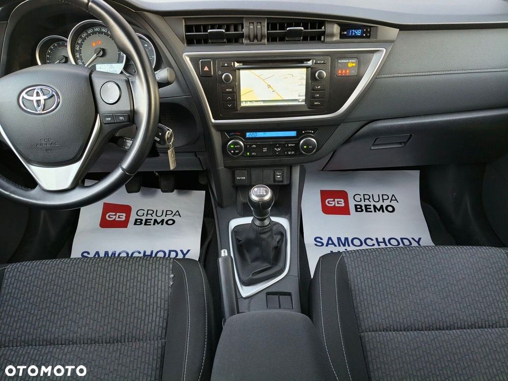 Toyota Auris 1.33 VVT-i Premium - 18