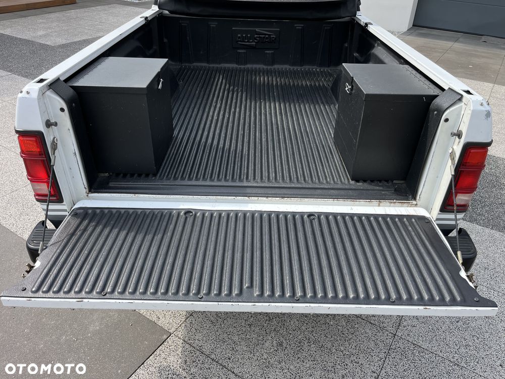 Dodge Dakota - 23
