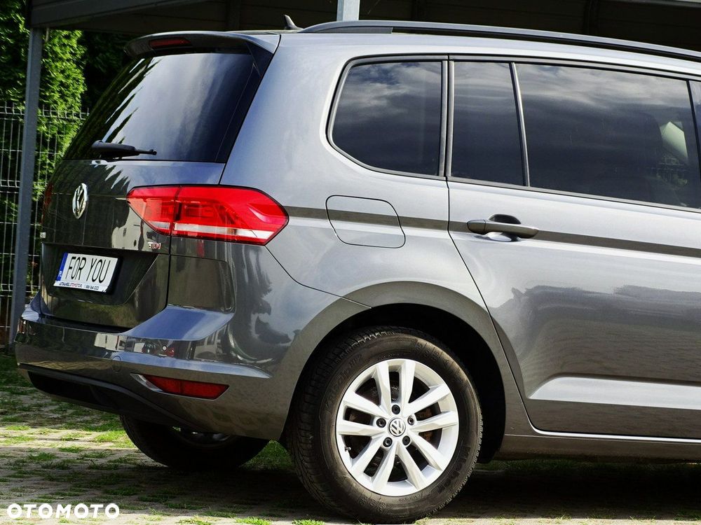Volkswagen Touran - 9