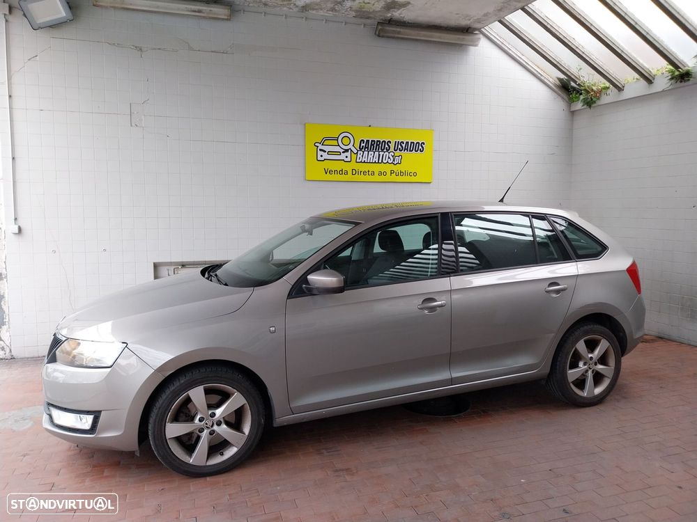 Skoda Rapid Spaceback 1.6 TDi Elegance - 2