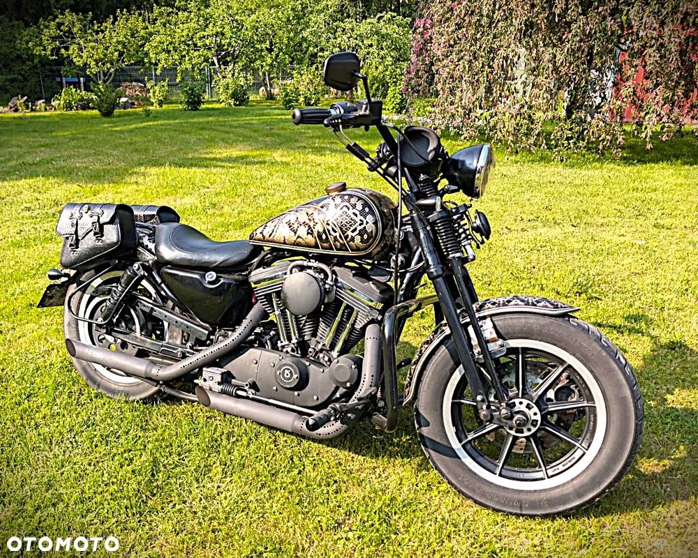 Harley-Davidson Sportster Custom 1200C - 2