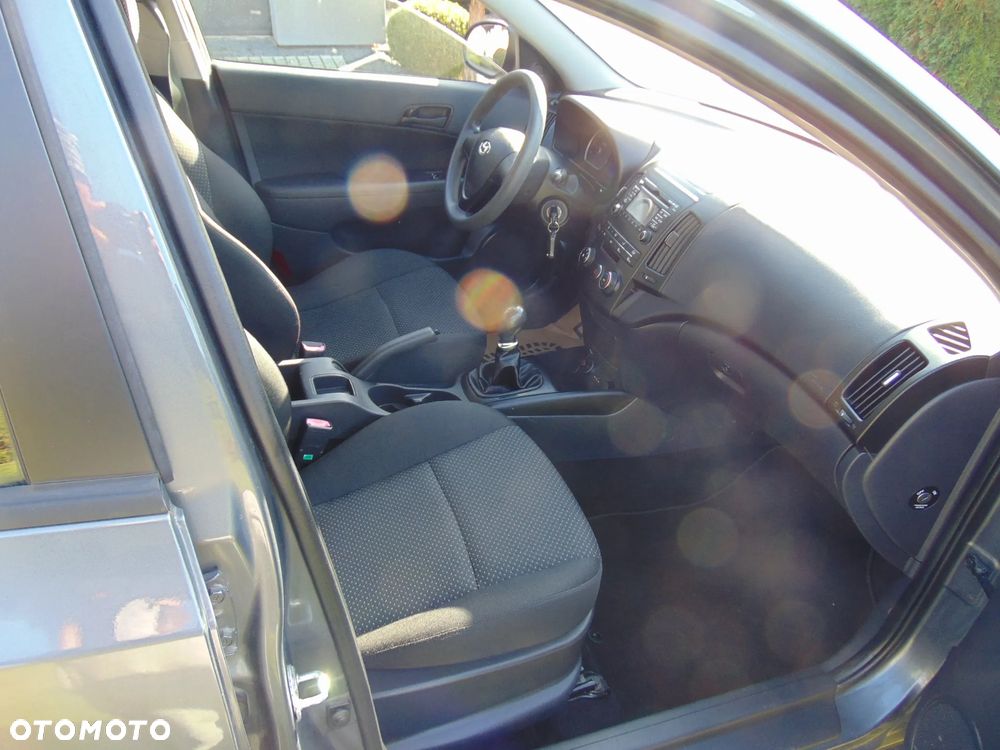 Hyundai i30 1.6 CRDi Blue Classic - 12