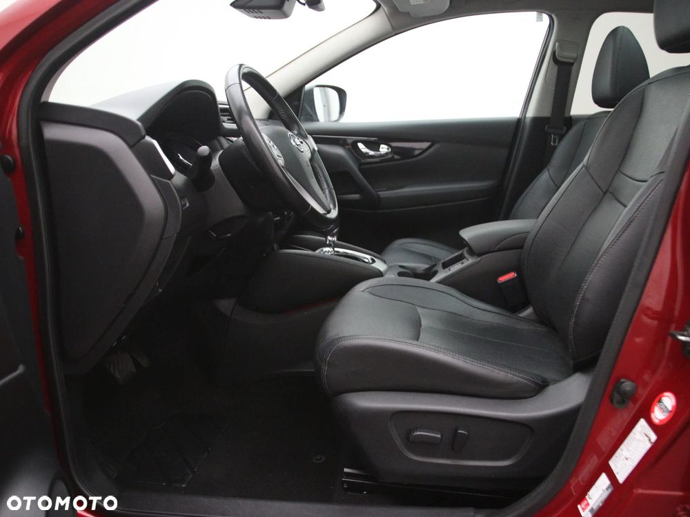 Nissan Qashqai 1.2 DIG-T Xtronic TEKNA - 4