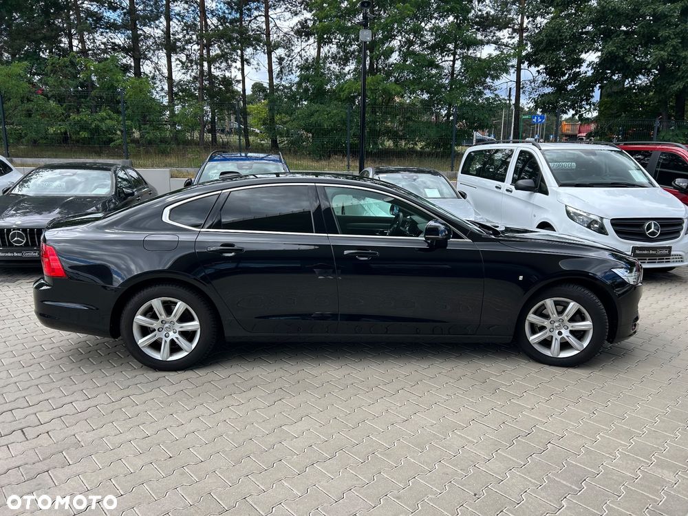 Volvo S90 D4 Momentum - 2