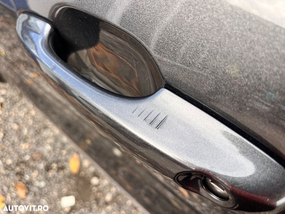 Ford Kuga 2.5 Duratec PHEV VIGNALE - 24