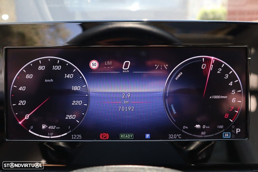 Mercedes-Benz C 300 e AMG Line - 20
