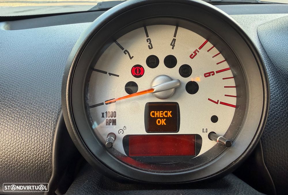 MINI Countryman Cooper D - 14