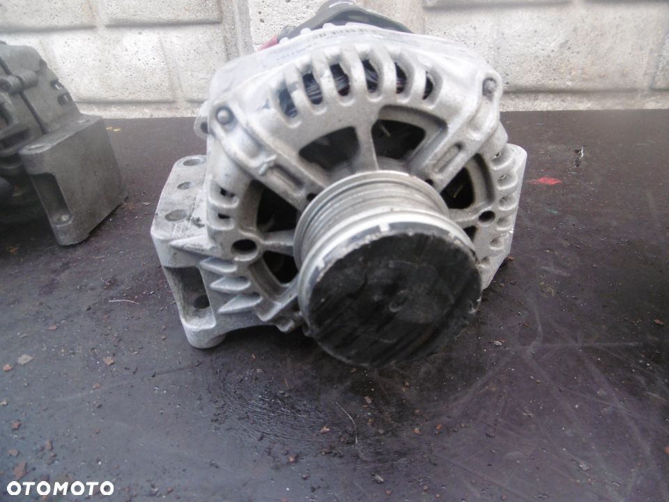 Alternator OPEL VALEO TG9S015 CORSA COMBO 13117279YQ 1,3CDTI - 1