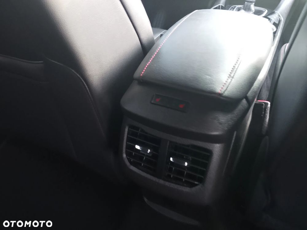 Ford Mondeo - 15