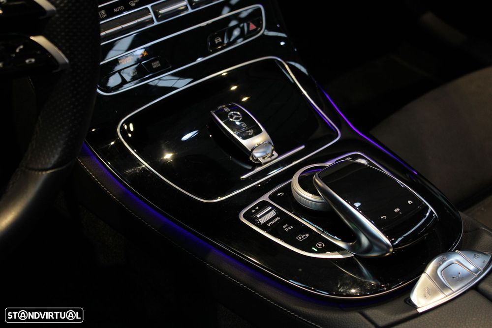 Mercedes-Benz E 220 - 40