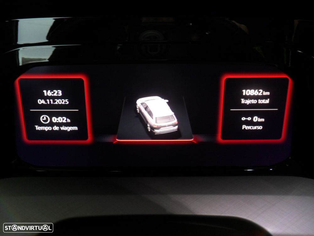 VW Golf Variant 1.5 TSI Urban - 15