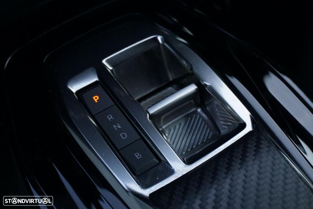 Peugeot e-2008 50 kWh Allure Pack - 21