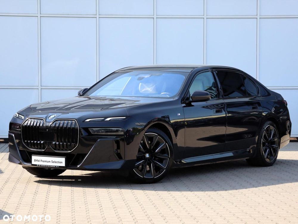 BMW i7 - 1