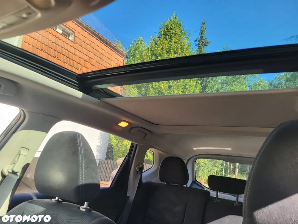 Nissan X-Trail 1.6 DCi Tekna 2WD - 17