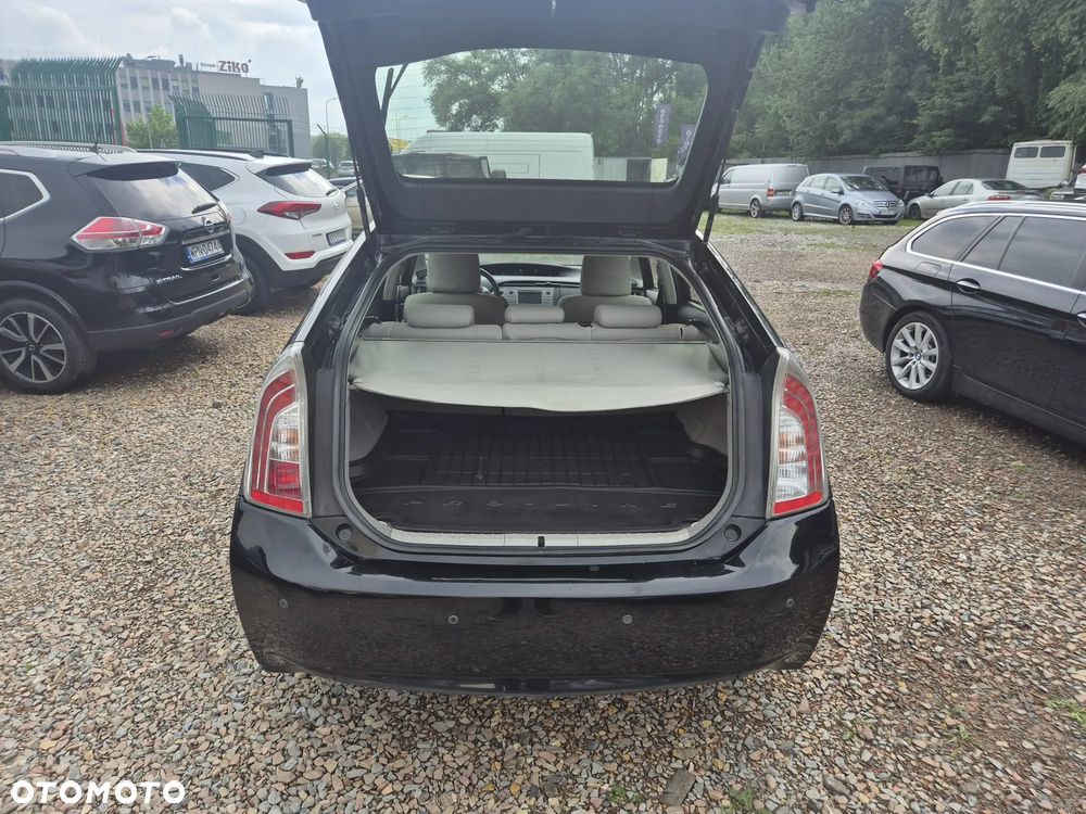 Toyota Prius 1.8 HSD Premium - 7