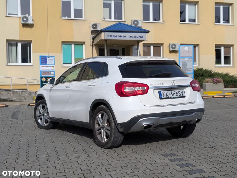 Mercedes-Benz Gla 2020 photo 5