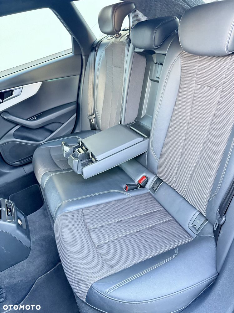 Audi A4 Avant 40 TFSI mHEV S Line S tronic - 15