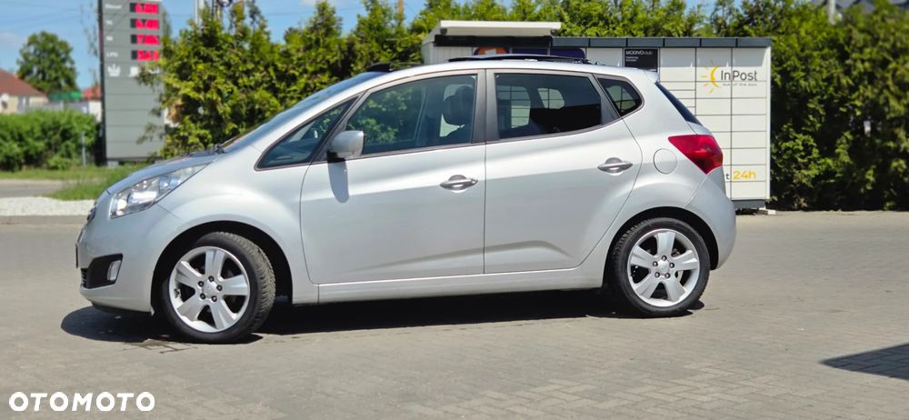 Kia Venga 1.6 CRDi 128 ISG Vision - 9