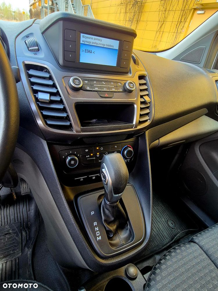 Ford connect - 21