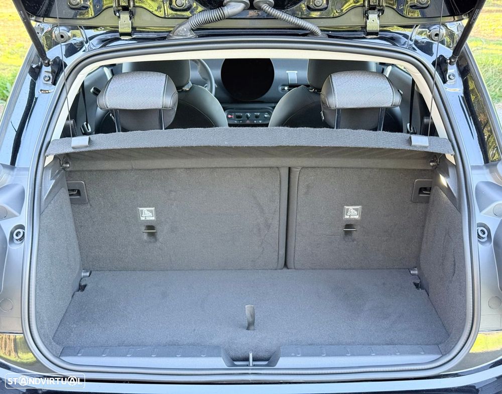 MINI 3 Portas Cooper E Classic L - 15