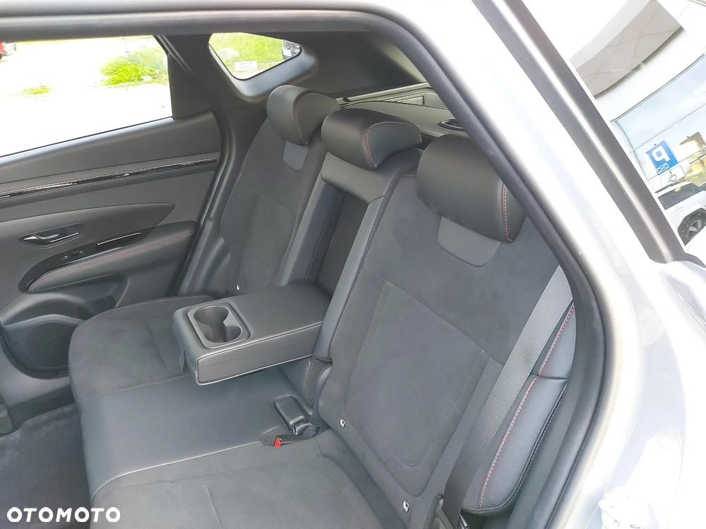 Hyundai Tucson - 16