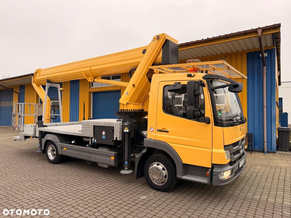 Ruthmann T330 (33m w bok 21,2m)Mercedes Atego, MAN TGL7.150 - 3