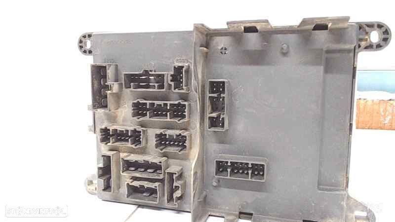 CAIXA RELÉS / FUSÍVEIS LAND ROVER FREELANDER 1999 - 3