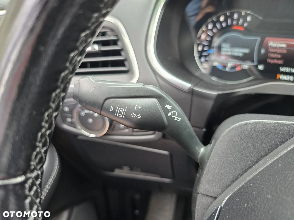 Ford S-Max 2.0 EcoBlue Titanium - 16