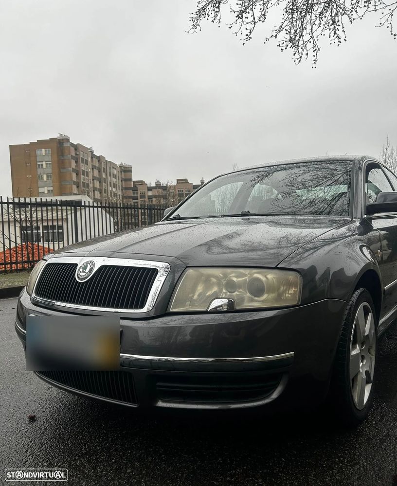 Skoda Superb 1.9 TDi Elegance - 1