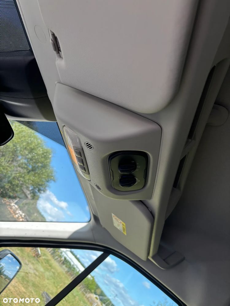 Ford Transit - 15