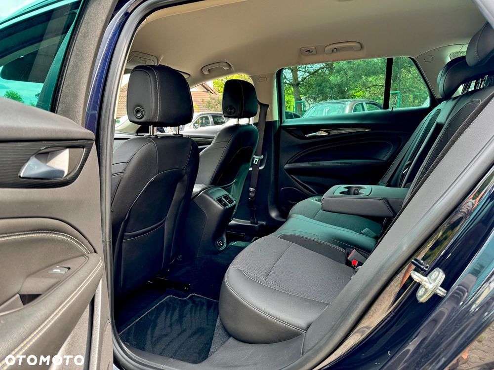 Opel Insignia 2.0 CDTI Active S&S - 10